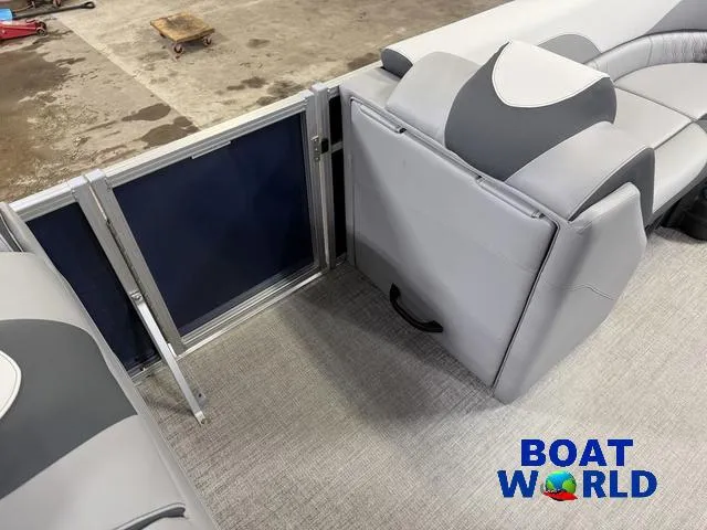 Slide: The Image of Tahoe LTZ 2385 Swingback (VRB) & Honda 4-Stroke EFI 2025 - 28