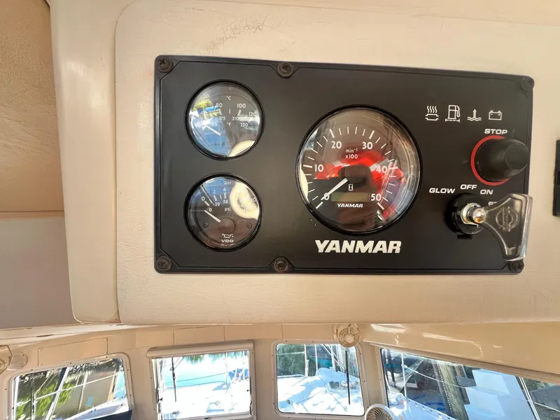 Slide: The Image of PDQ MV34 2006 - 89