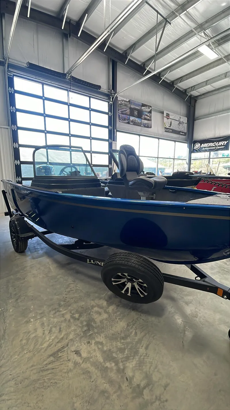 Slide: The Image of Lund 1650 Rebel XL Sport 2025 - 3