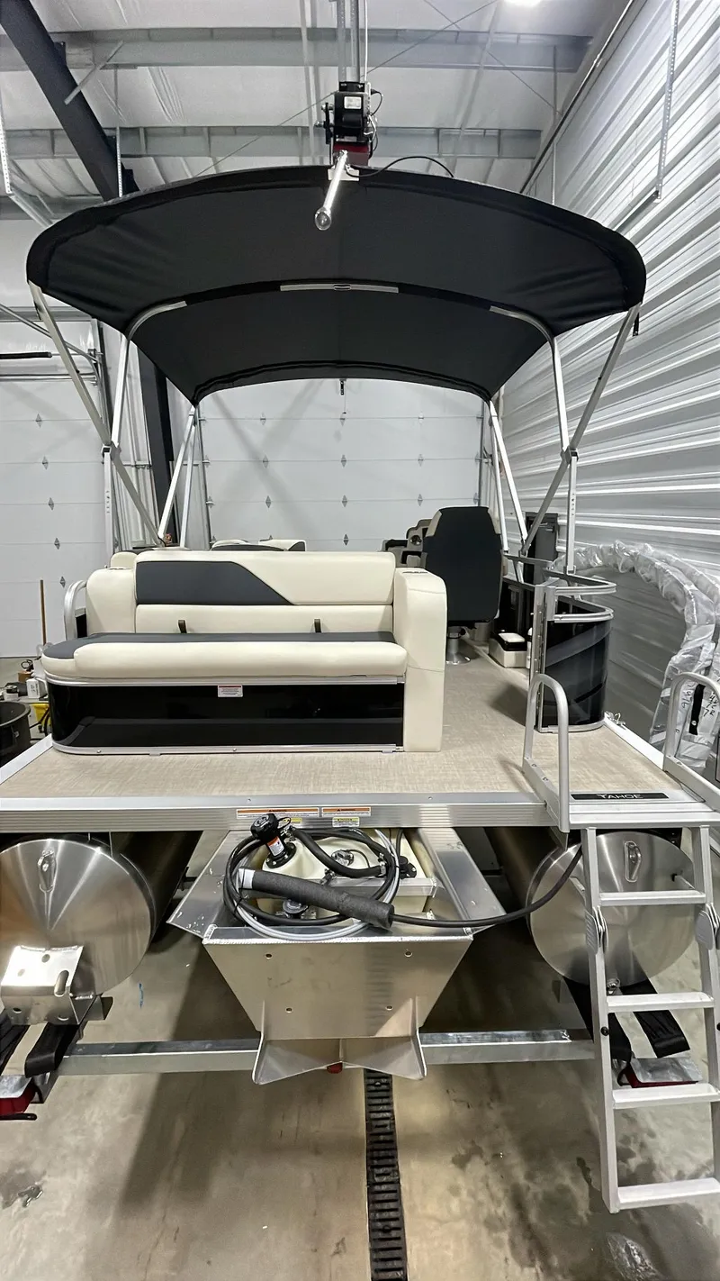 Slide: The Image of Tahoe 1780 crb 2025 - 3