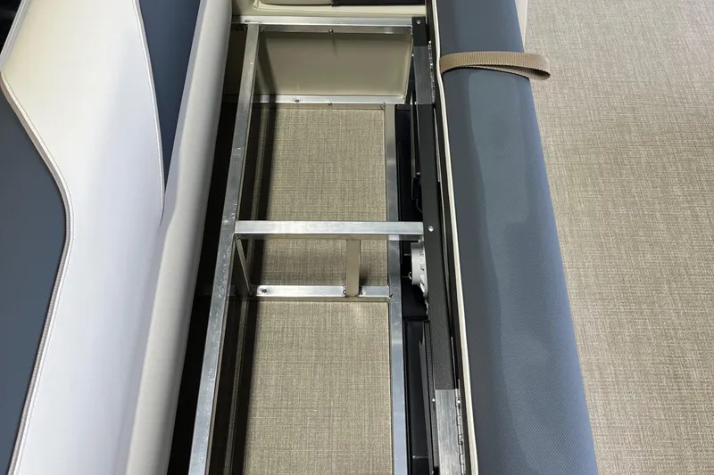 Slide: The Image of Tahoe 1780 crb 2025 - 6