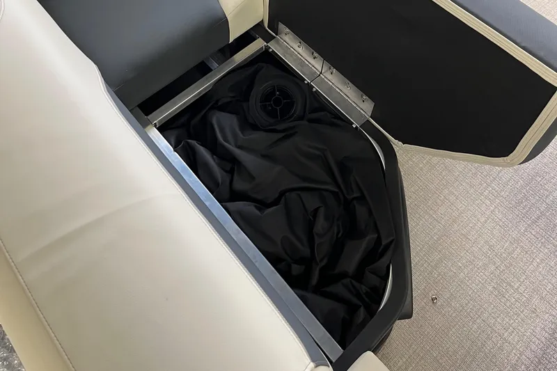 Slide: The Image of Tahoe 1780 crb 2025 - 7