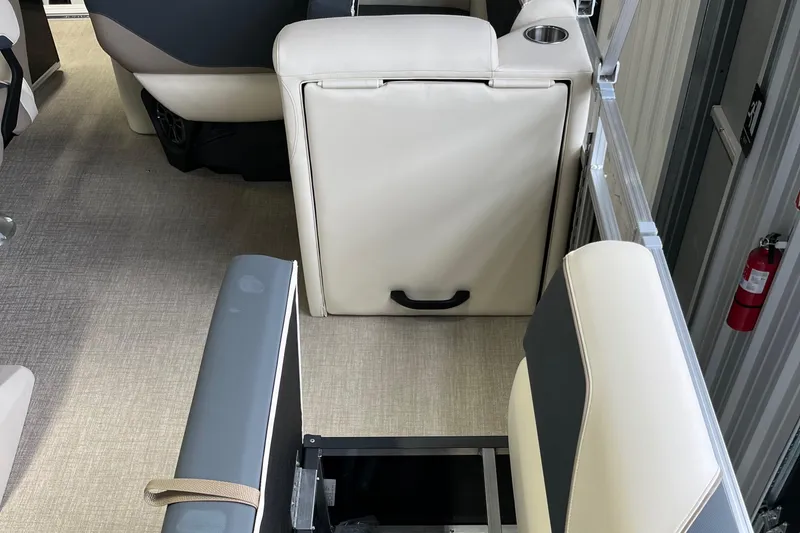 Slide: The Image of Tahoe 1780 crb 2025 - 9