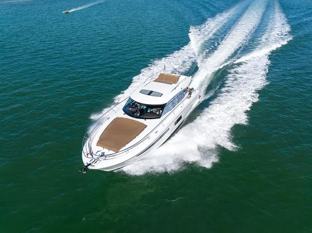 Slide: The Image of Prestige 550 2016 - 71