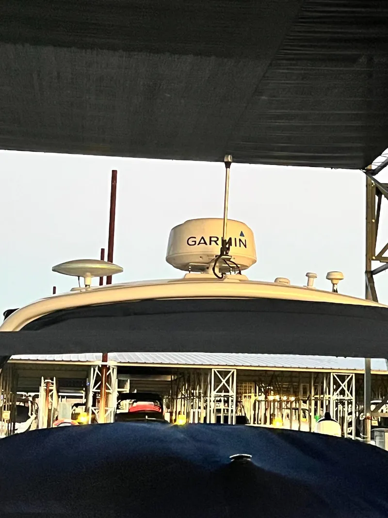 Slide: The Image of Sea Ray Sundancer 350 2011 - 76