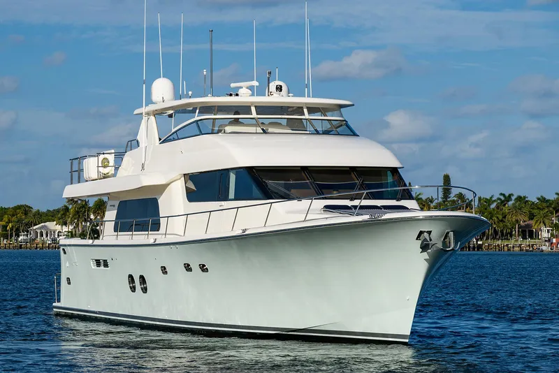 Slide: The Image of 2009 Pacific Mariner 85 yacht cruising on a sunny day. - 3