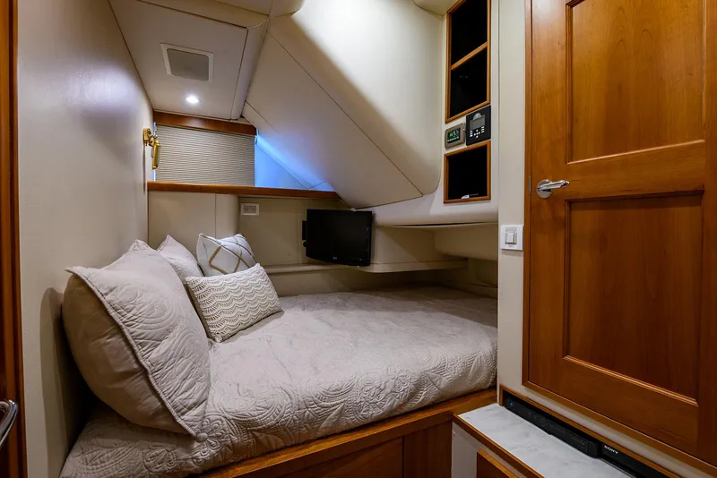 Slide: The Image of Pacific Mariner 85 2009 - 52