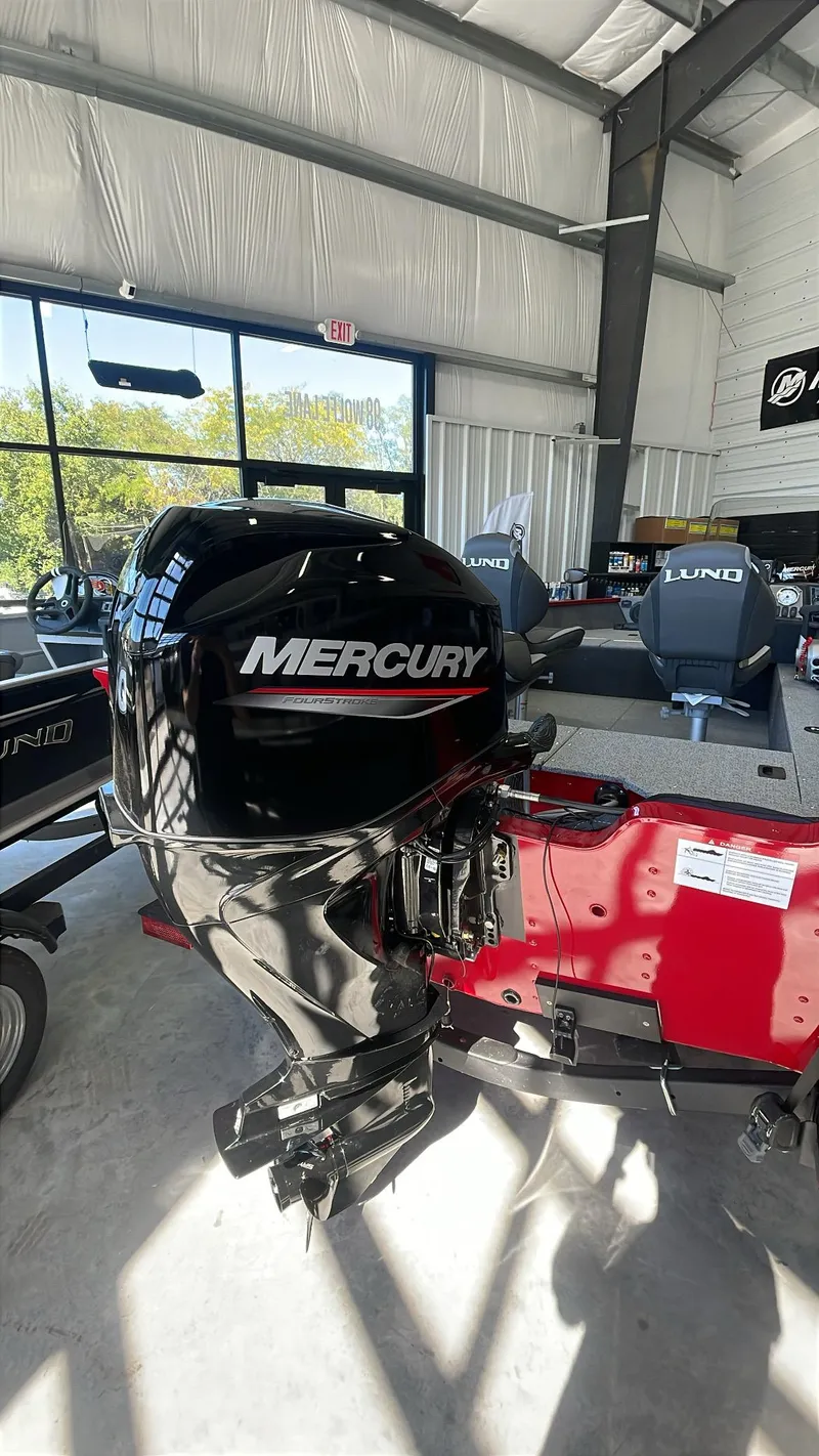 Slide: The Image of Lund 1650 Angler SS 2025 - 2