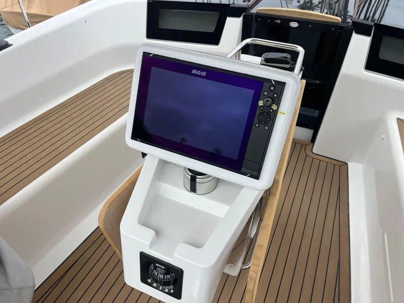 Slide: The Image of Hanse 418 2021 - 55