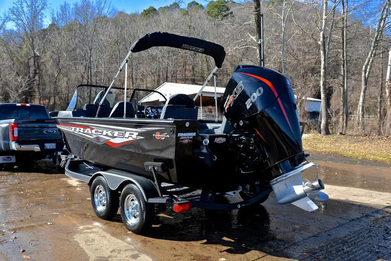 Slide: The Image of Tracker Targa V-19 WT 2023 - 12