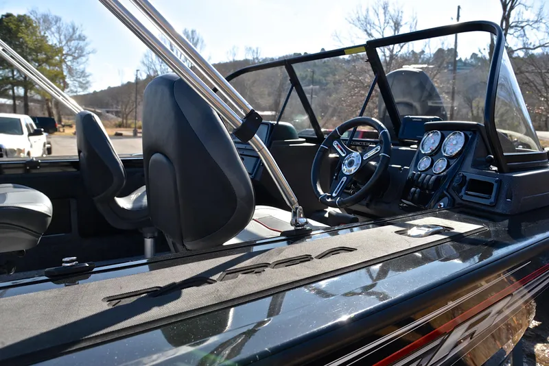 Slide: The Image of Tracker Targa V-19 WT 2023 - 19