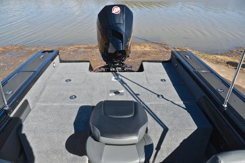 Slide: The Image of Tracker Targa V-19 WT 2023 - 26