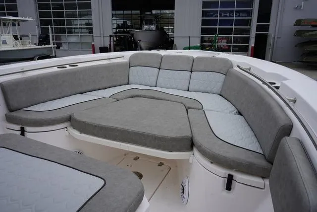 Slide: The Image of Sea Fox 288 Commander 2023 - 6