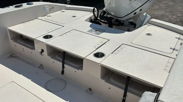 Slide: The Image of Carolina 24 Ultra 2025 - 13