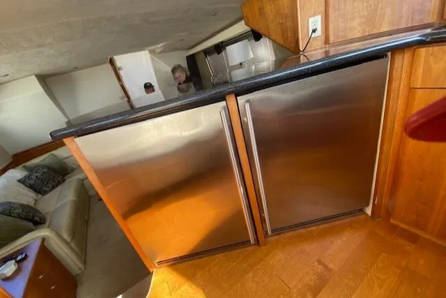 Slide: The Image of Silverton 453 Motor Yacht 2002 - 53