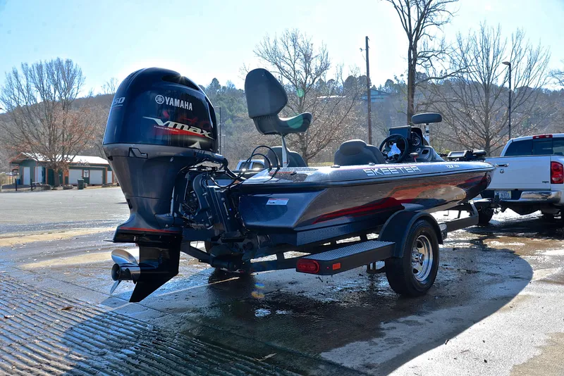 Slide: The Image of Skeeter ZX 190 2017 - 13