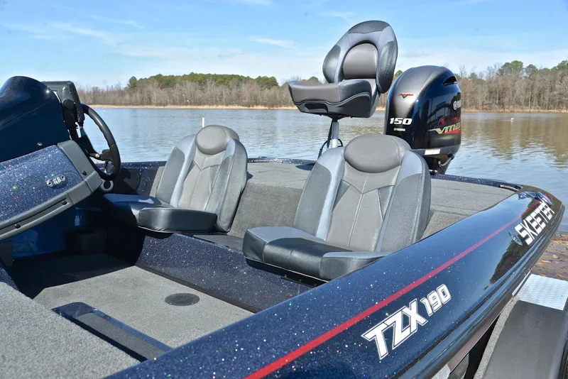 Slide: The Image of Skeeter ZX 190 2017 - 17