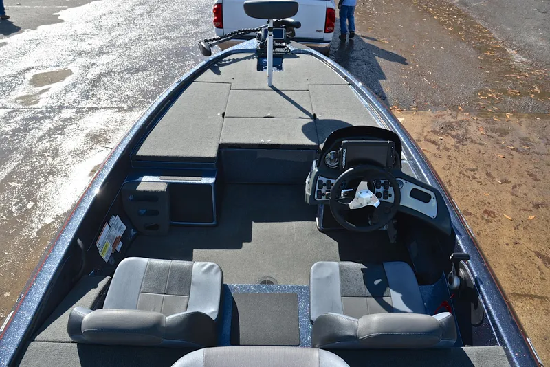 Slide: The Image of Skeeter ZX 190 2017 - 19