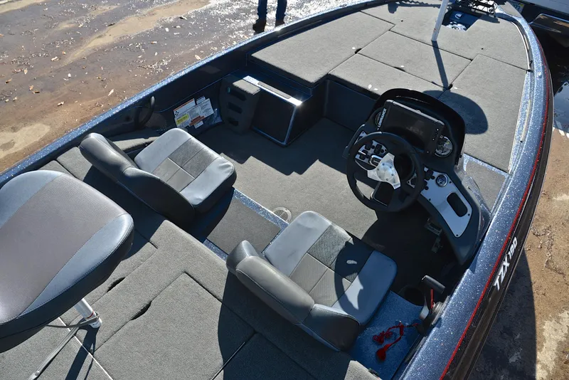 Slide: The Image of Skeeter ZX 190 2017 - 20