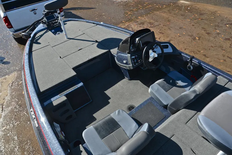 Slide: The Image of Skeeter ZX 190 2017 - 21