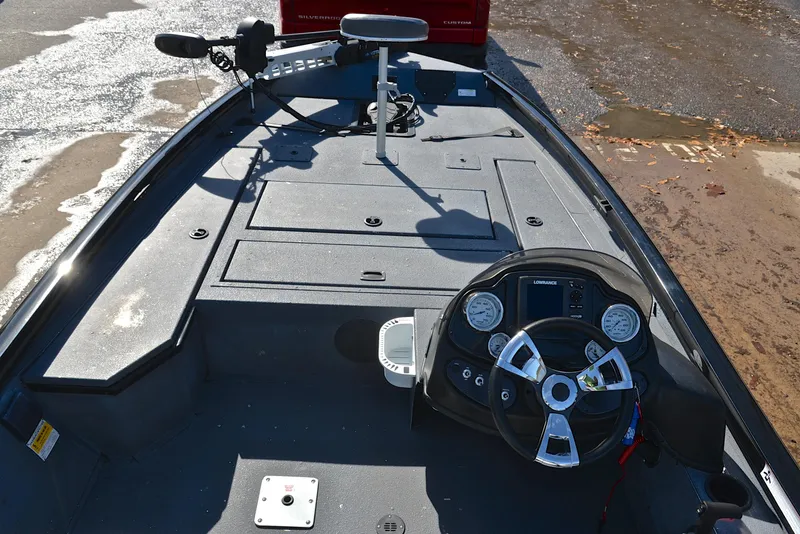 Slide: The Image of Lowe 195 Stinger 2015 - 26