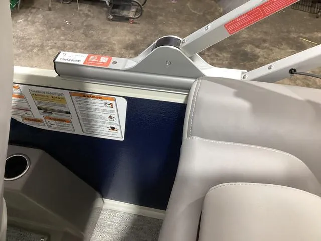 Slide: The Image of Premier 210 Sunsation RF 2025 - 15