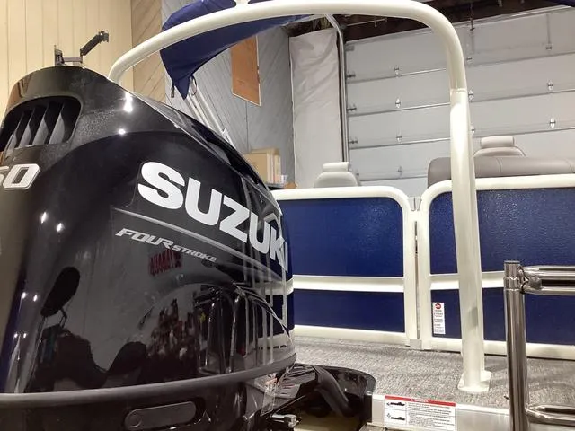 Slide: The Image of Premier 210 Sunsation RF 2025 - 8