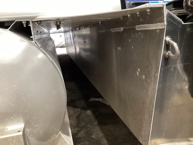 Slide: The Image of Premier 210 Sunsation RF 2025 - 9