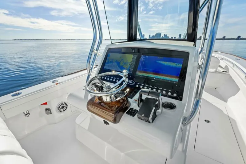 Slide: The Image of Valhalla Boatworks V-29 Hybrid 2025 - 16
