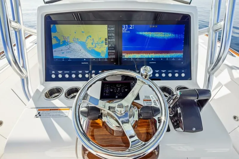 Slide: The Image of Valhalla Boatworks V-29 Hybrid 2025 - 17