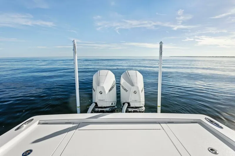 Slide: The Image of Valhalla Boatworks V-29 Hybrid 2025 - 7