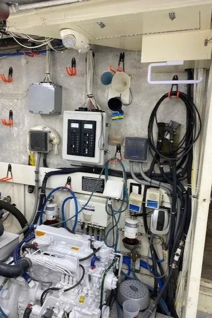 Slide: The Image of Matthews Motor Yacht 1971 - 54