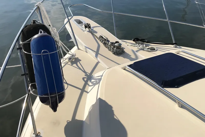Slide: The Image of Sea Ray 410 Aft Cabin 1987 - 86