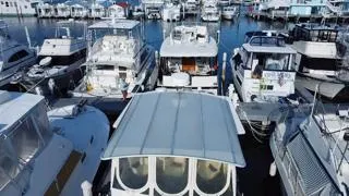 Slide: The Image of Sea Ray 410 Aft Cabin 1987 - 89