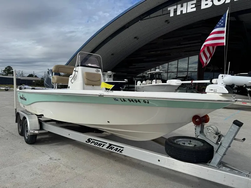 Slide: The Image of NauticStar 215 XTS 2019 - 5