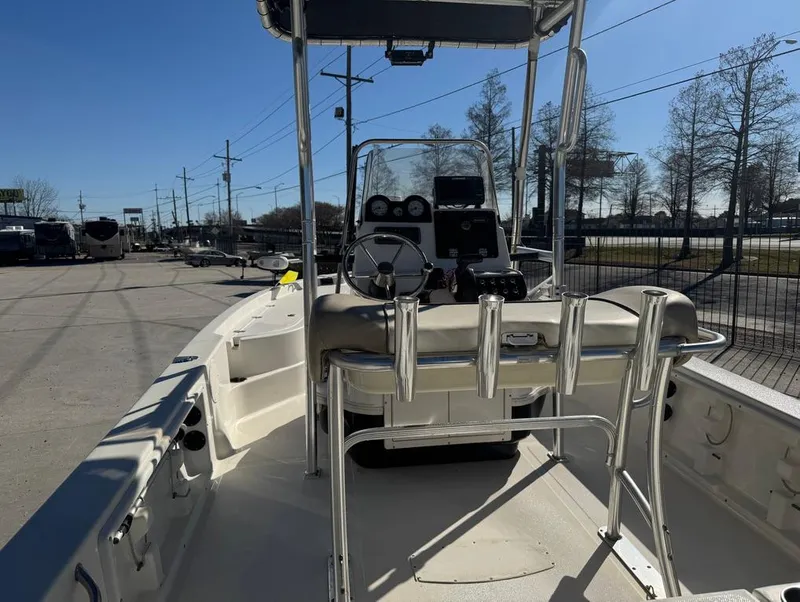 Slide: The Image of NauticStar 215 XTS Shallow Bay 2017 - 8