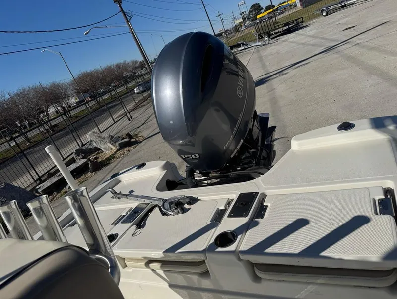 Slide: The Image of NauticStar 215 XTS Shallow Bay 2017 - 9