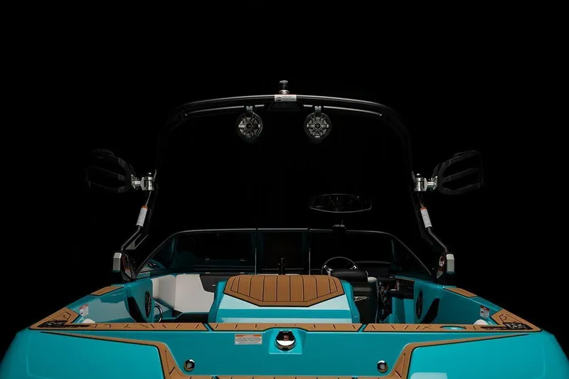 Slide: The Image of 2023-Nautique-Ski-Nautique-200-MarineMax - 11