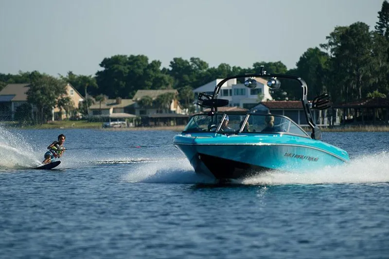 Slide: The Image of 2023-Nautique-Ski-Nautique-200-MarineMax - 5