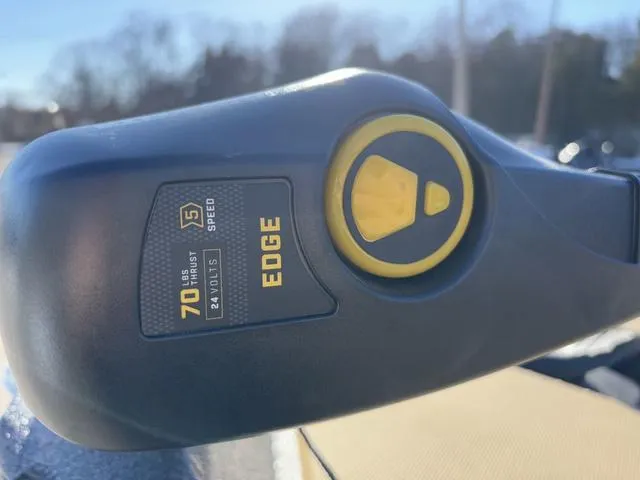 Slide: The Image of Close-up of Xpress H18 2025 boat motor control, featuring 70 lbs thrust and 5-speed settings. - 9