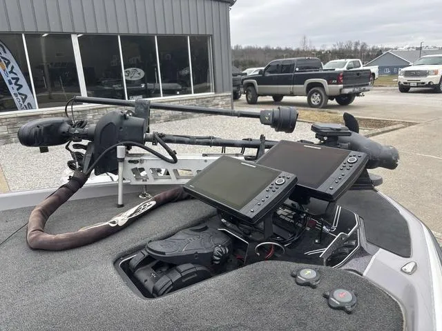 Slide: The Image of 2020 Skeeter FXR20 Limited boat with advanced navigation and fishing equipment. - 9