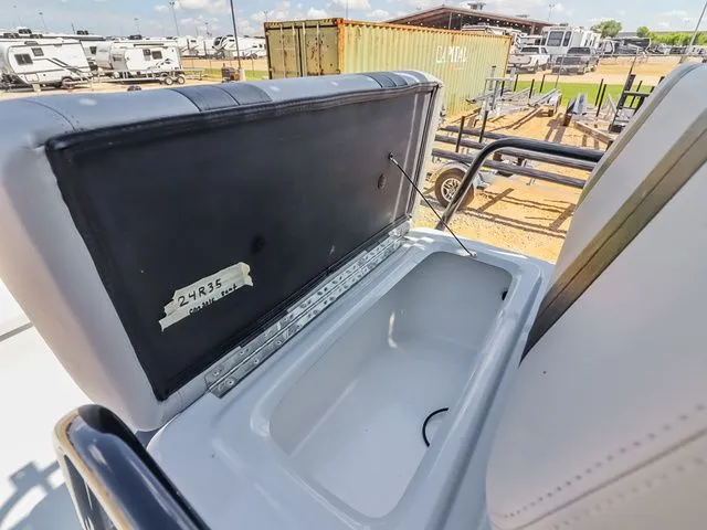 Slide: The Image of Majek 24 Reaper 2024 - 22