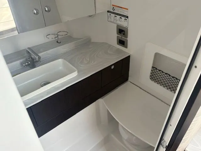 Slide: The Image of Everglades 367 CX 2026 - 12