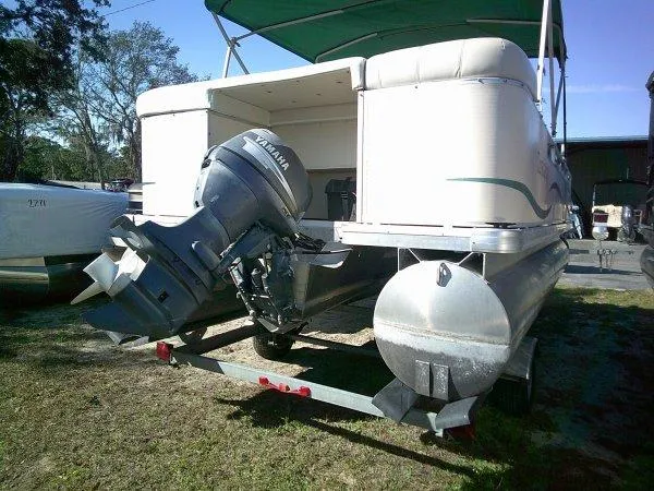 Slide: The Image of Sweetwater 200ES Tuscany Pontoon 2004 - 11