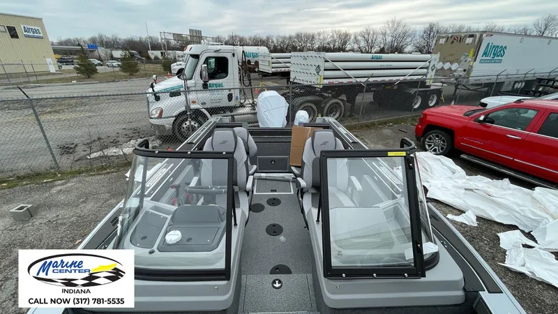 Slide: The Image of Starcraft FISHMASTER 196SC 2025 - 10