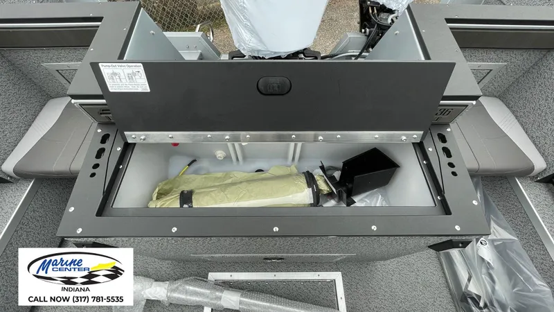 Slide: The Image of Starcraft FISHMASTER 196SC 2025 - 27