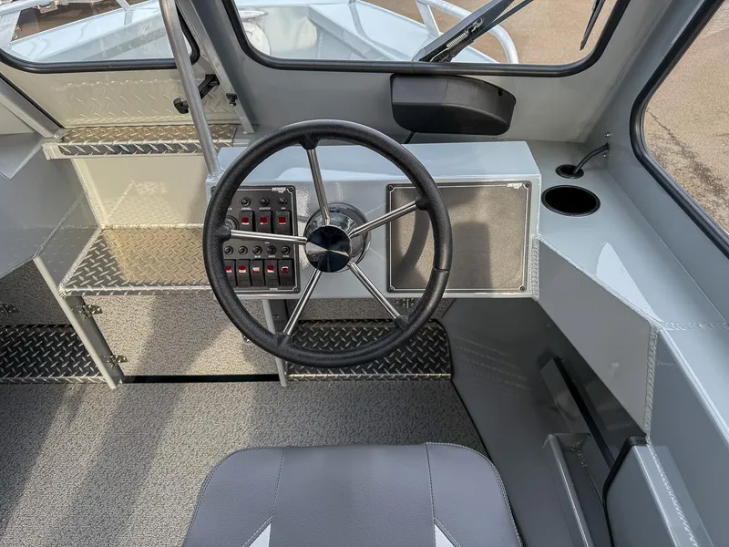 Slide: The Image of Hewescraft 190 Sea Runner ET 2026 - 10