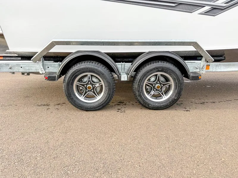 Slide: The Image of Hewescraft 190 Sea Runner ET 2026 - 25