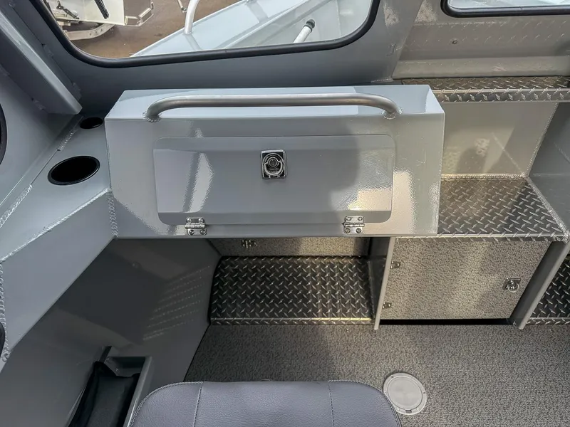 Slide: The Image of Hewescraft 240 Ocean Pro HT 2025 - 11