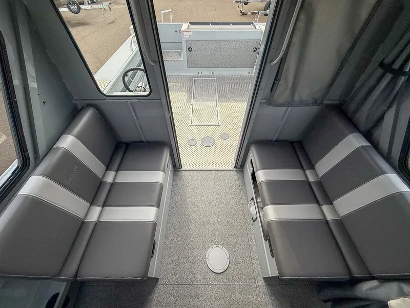 Slide: The Image of Hewescraft 240 Ocean Pro HT 2025 - 14